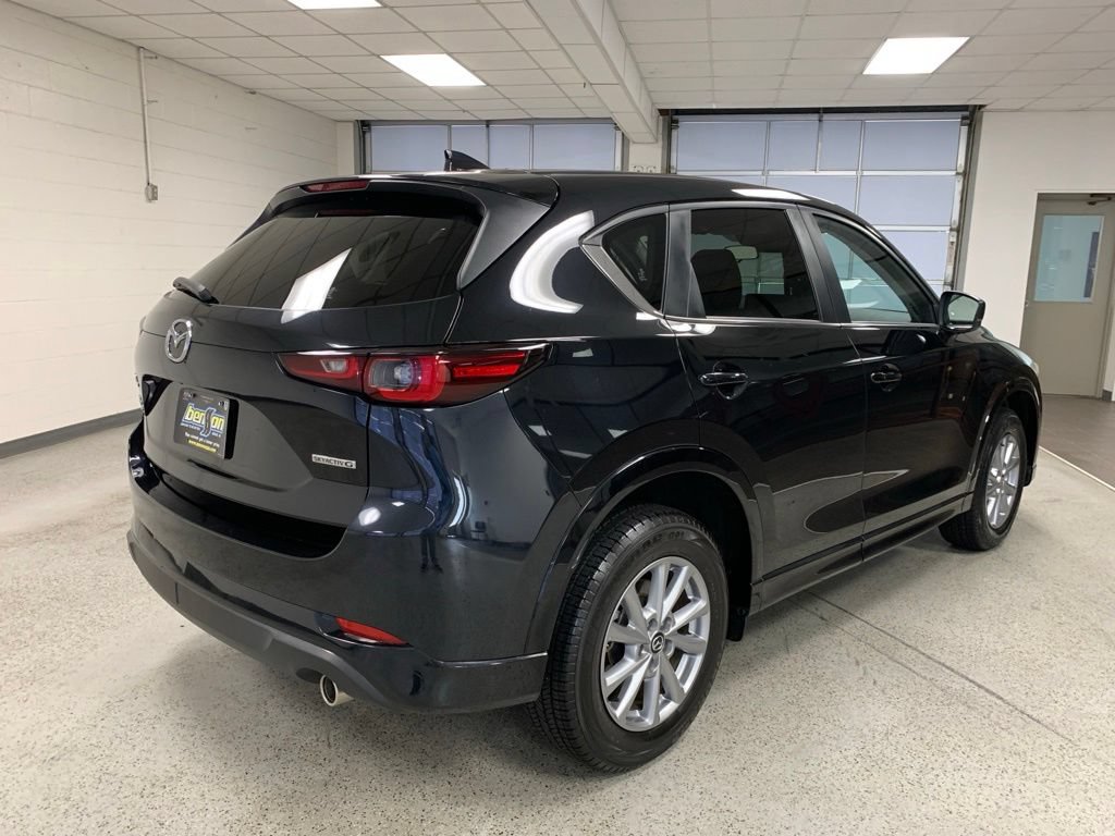 Used 2024 MAZDA CX-5 AWD 2.5 S w/ Select Package image 6