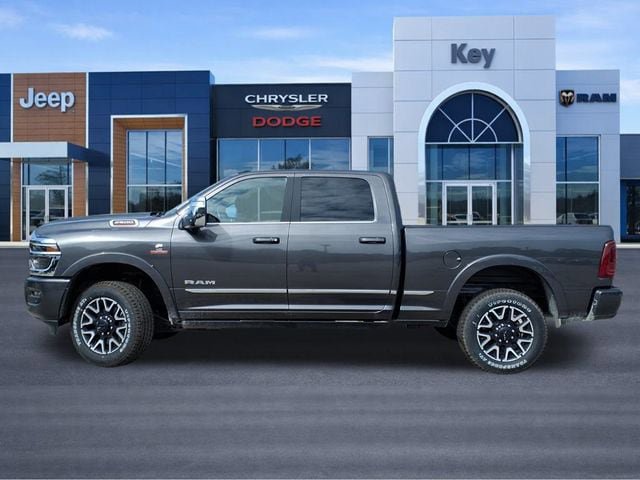 New 2025 RAM 2500 Limited AWD/4WD image 4