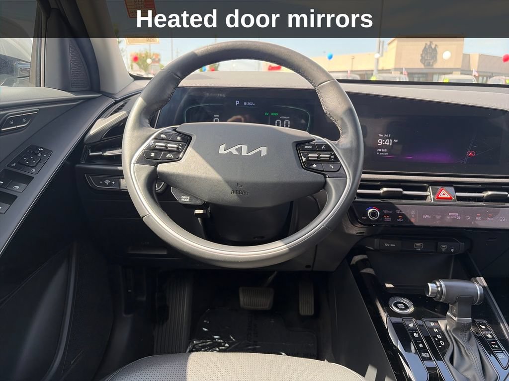 Used 2023 Kia Niro FWD image 19