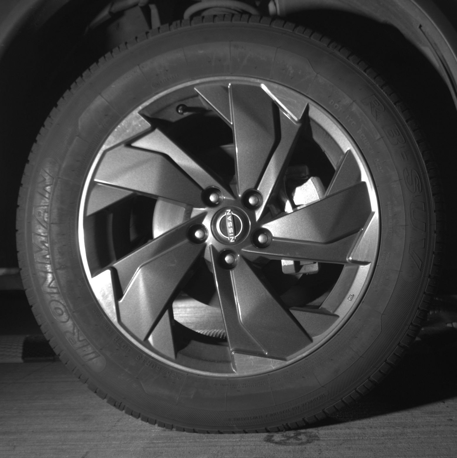 Used 2025 Nissan Rogue SV image 13