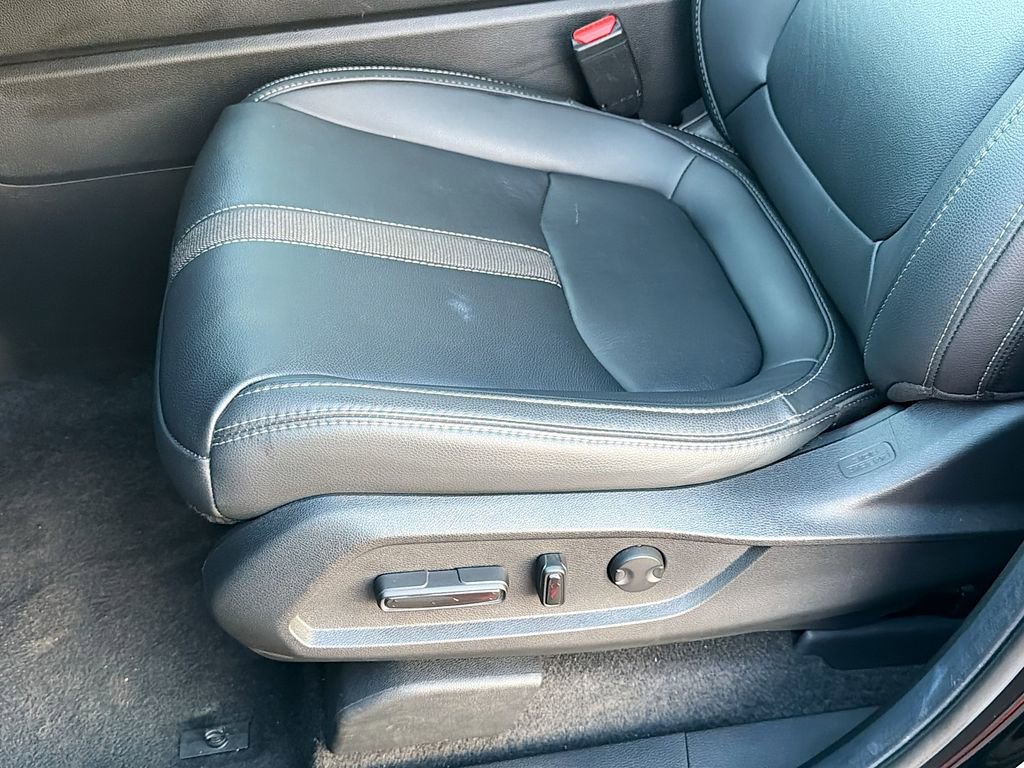 Used 2025 Honda Pilot Touring image 20