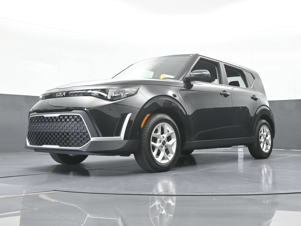 Used 2023 Kia Soul S FWD image 52