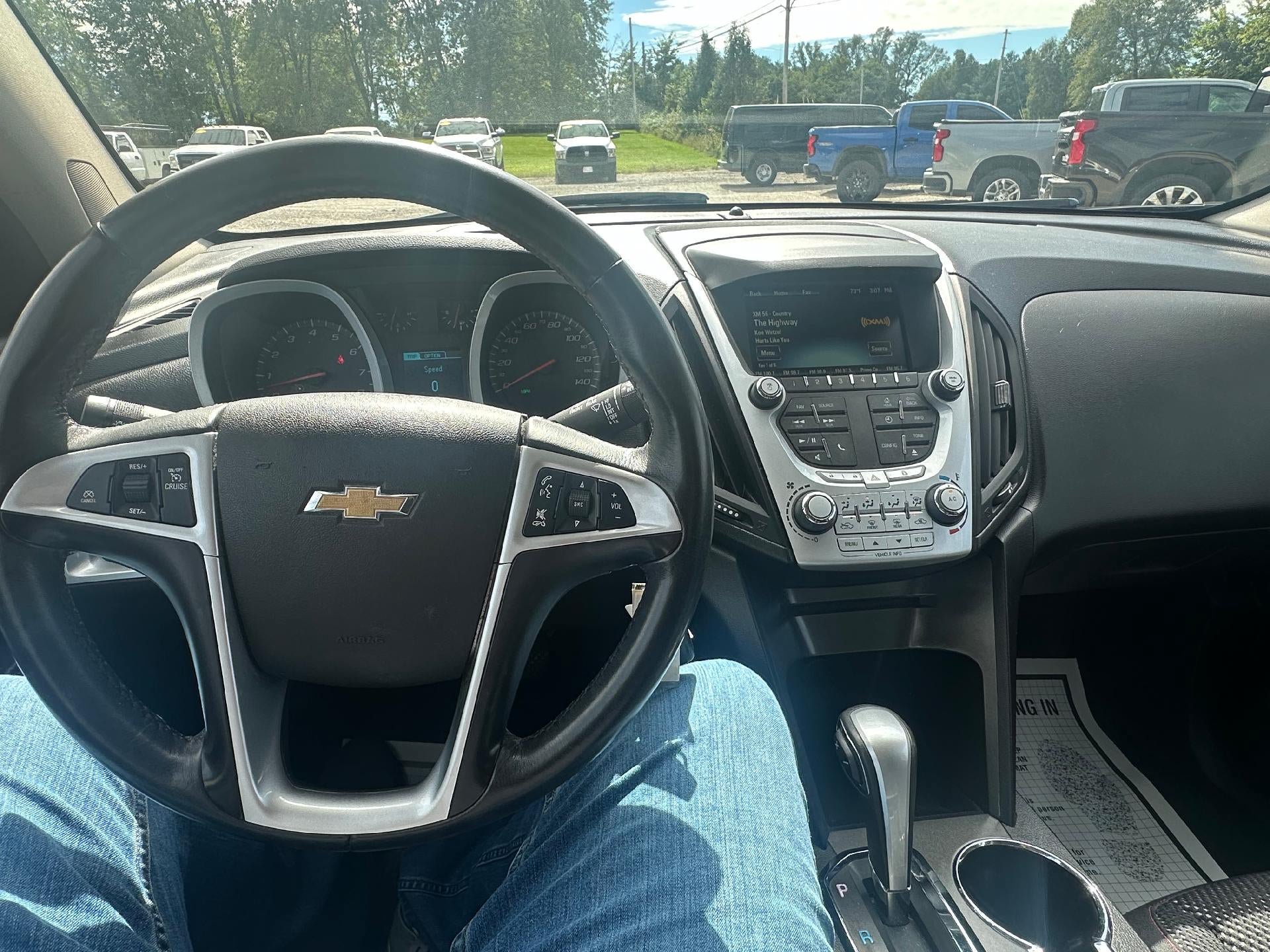 Used 2015 Chevrolet Equinox LT AWD/4WD image 12