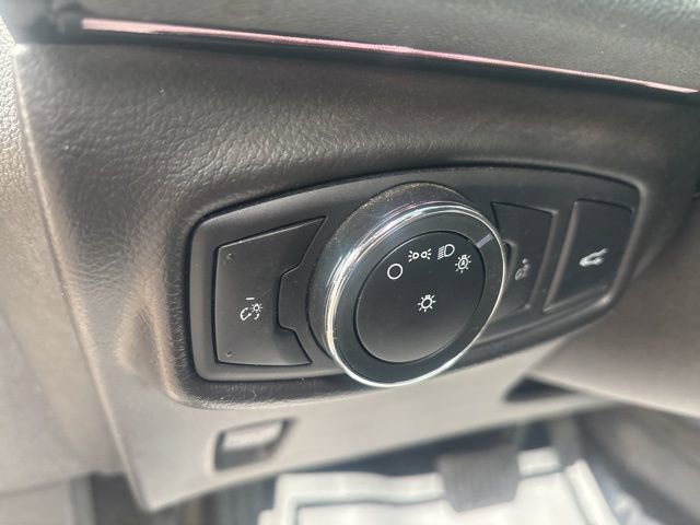 Used 2014 Lincoln MKZ w/ Equipment Group 101A Select image 22