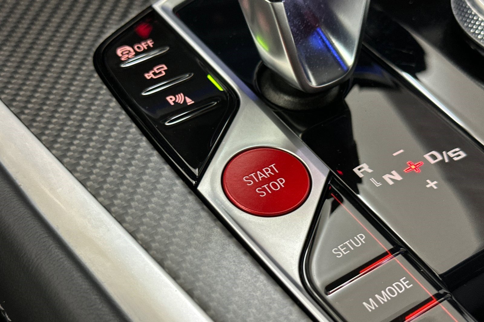 Certified 2023 BMW XM AWD/4WD image 35