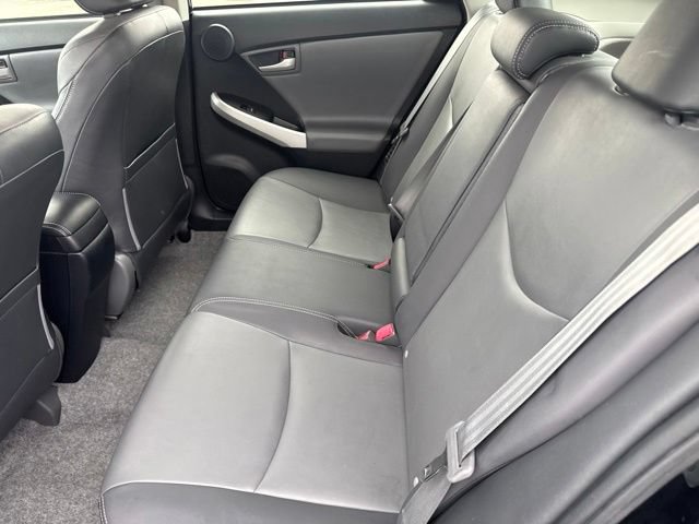 Used 2013 Toyota Prius Four w/ Deluxe Solar Roof Pkg FWD image 12