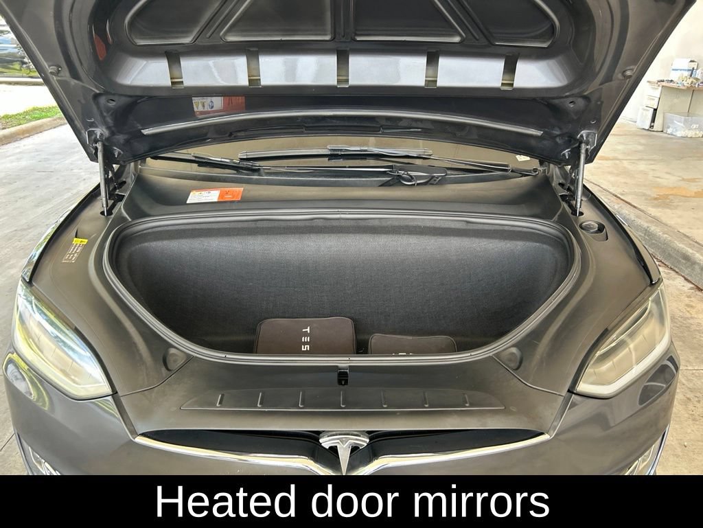 Used 2018 Tesla Model X 75D AWD/4WD image 11