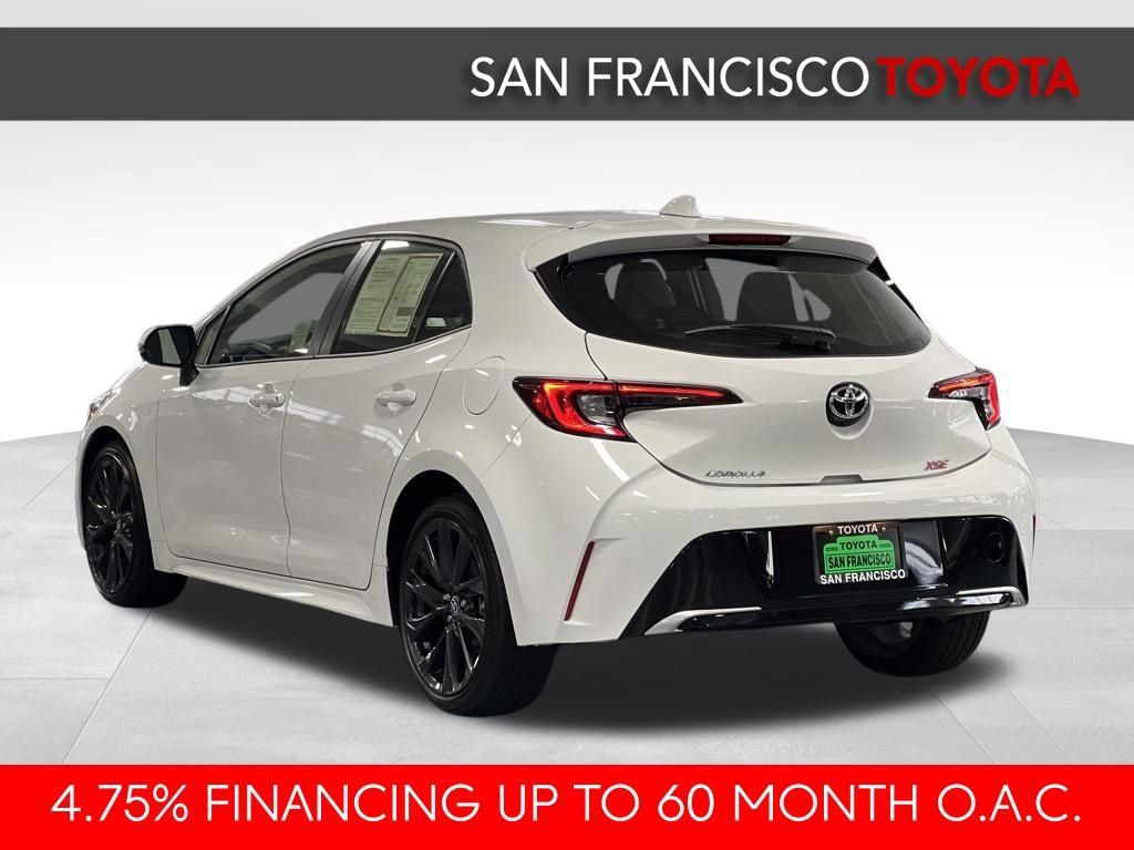 Certified 2025 Toyota Corolla XSE FWD image 3