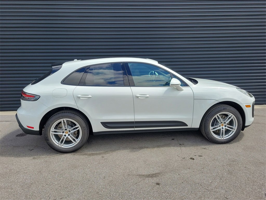 New 2026 Porsche Macan image 6