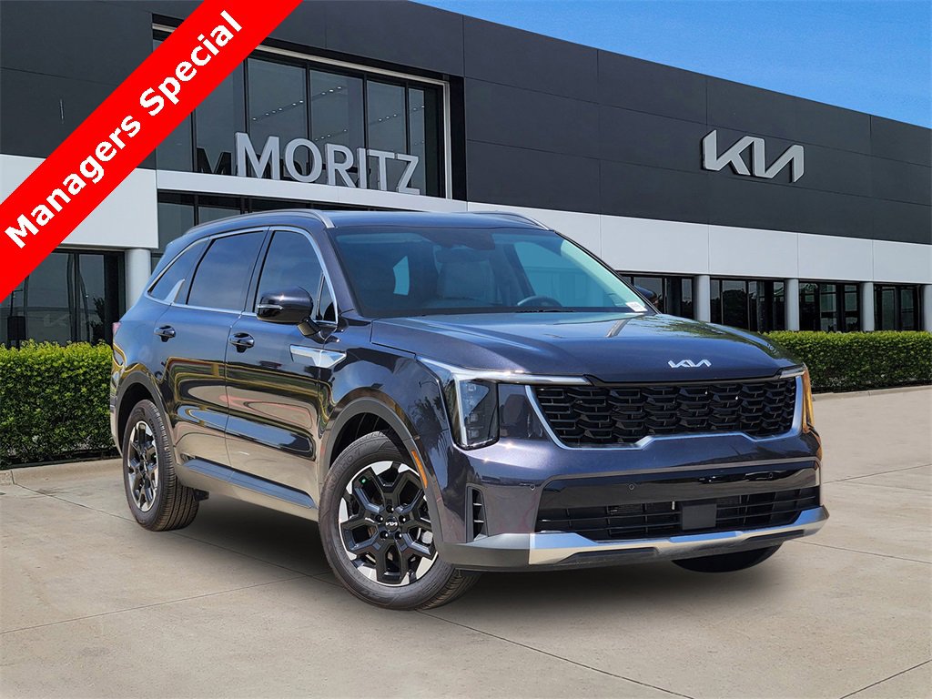 New 2025 Kia Sorento S