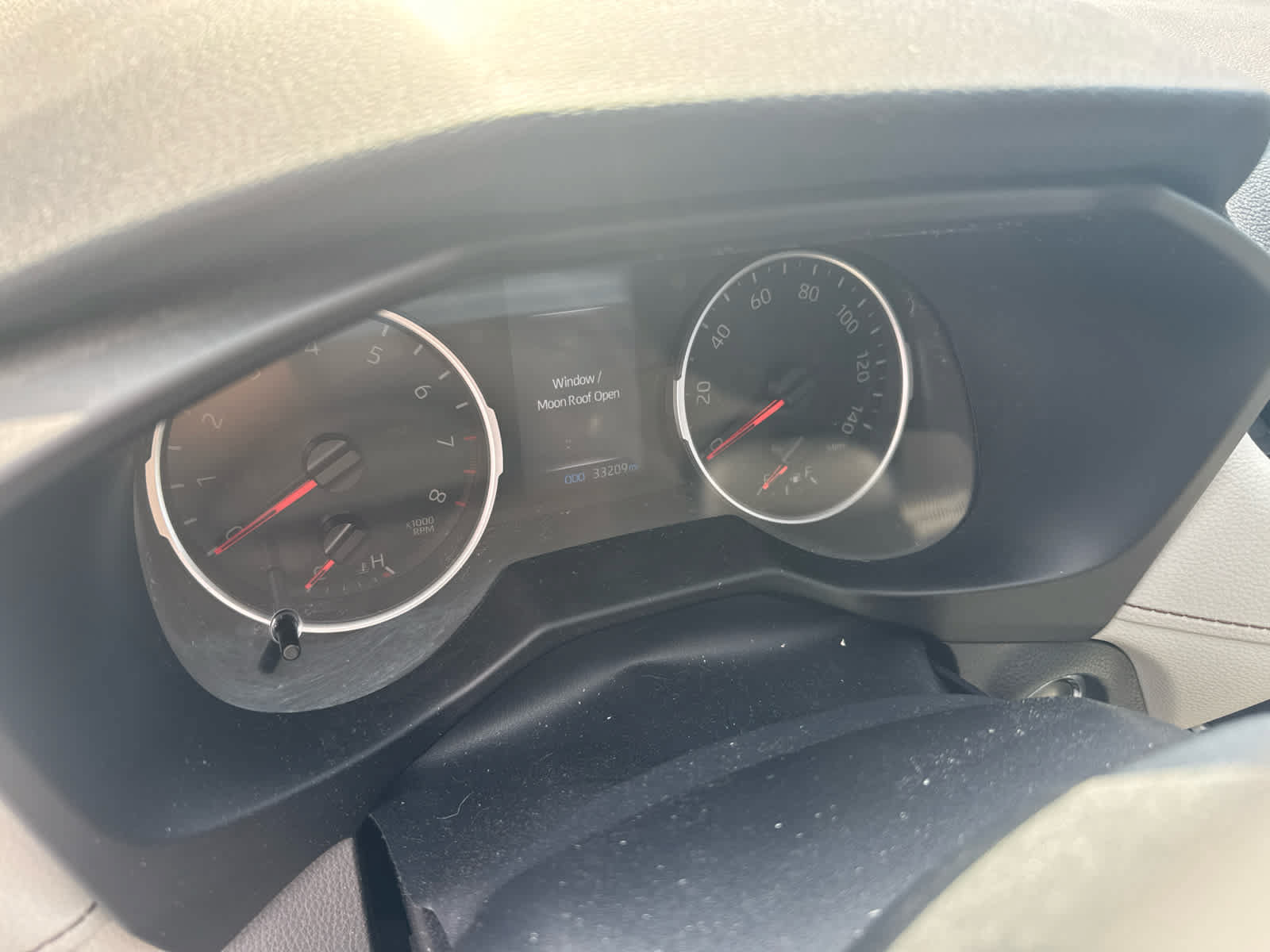 Used 2021 Toyota RAV4 XLE Premium AWD/4WD image 9