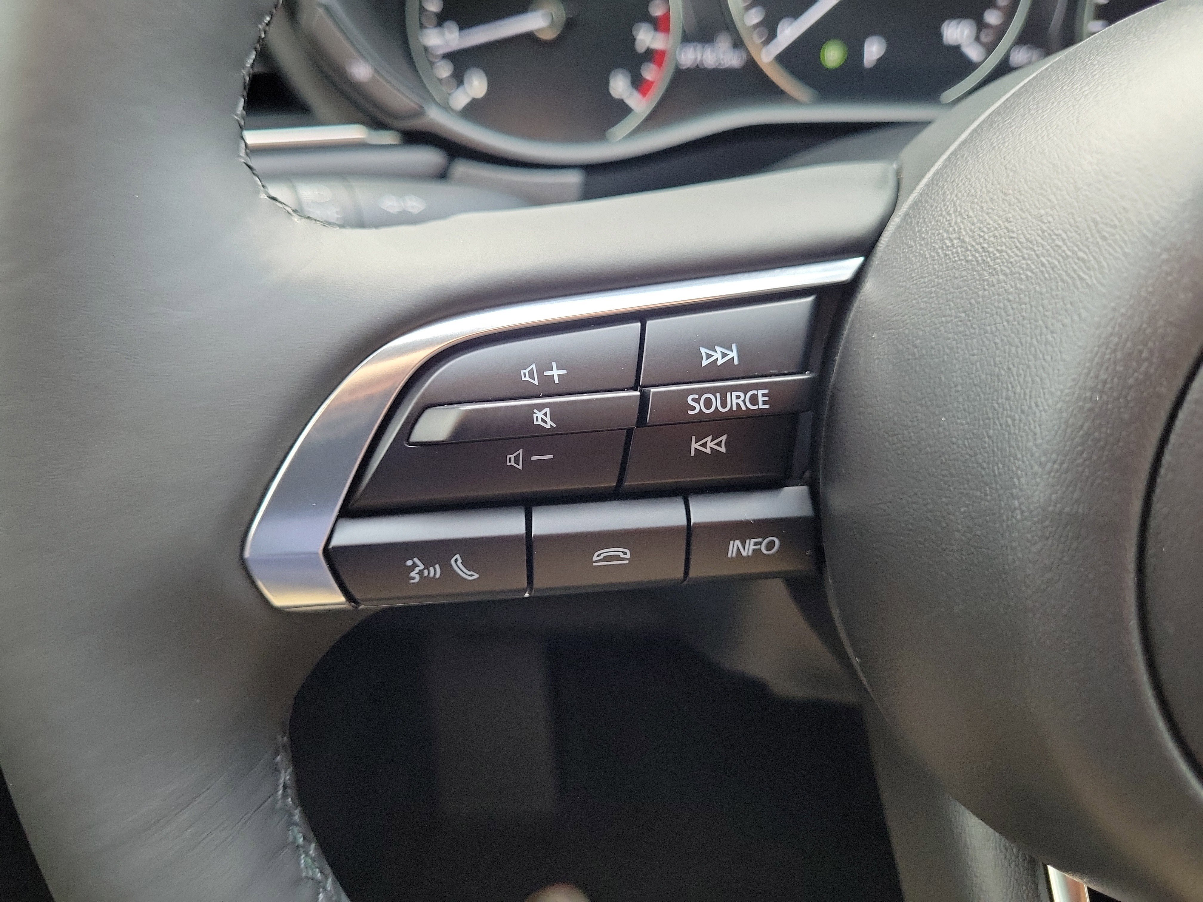 Used 2024 MAZDA CX-30 AWD 2.5 S w/ Preferred Package image 27