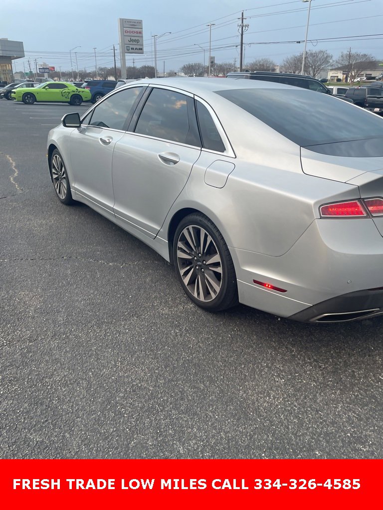 Used 2017 Lincoln MKZ Reserve image 2