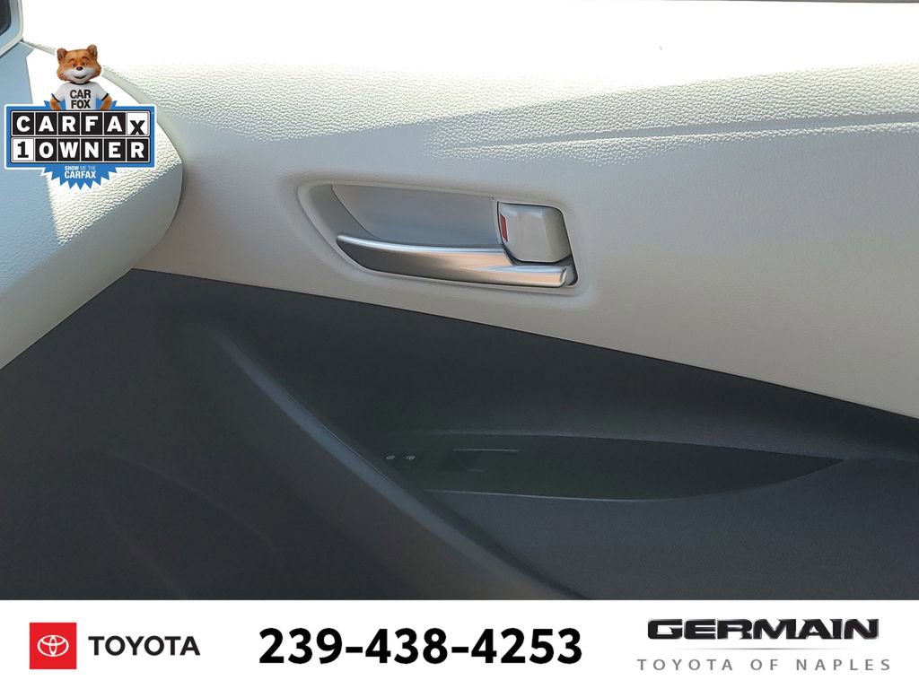 Used 2026 Toyota Corolla SE image 27