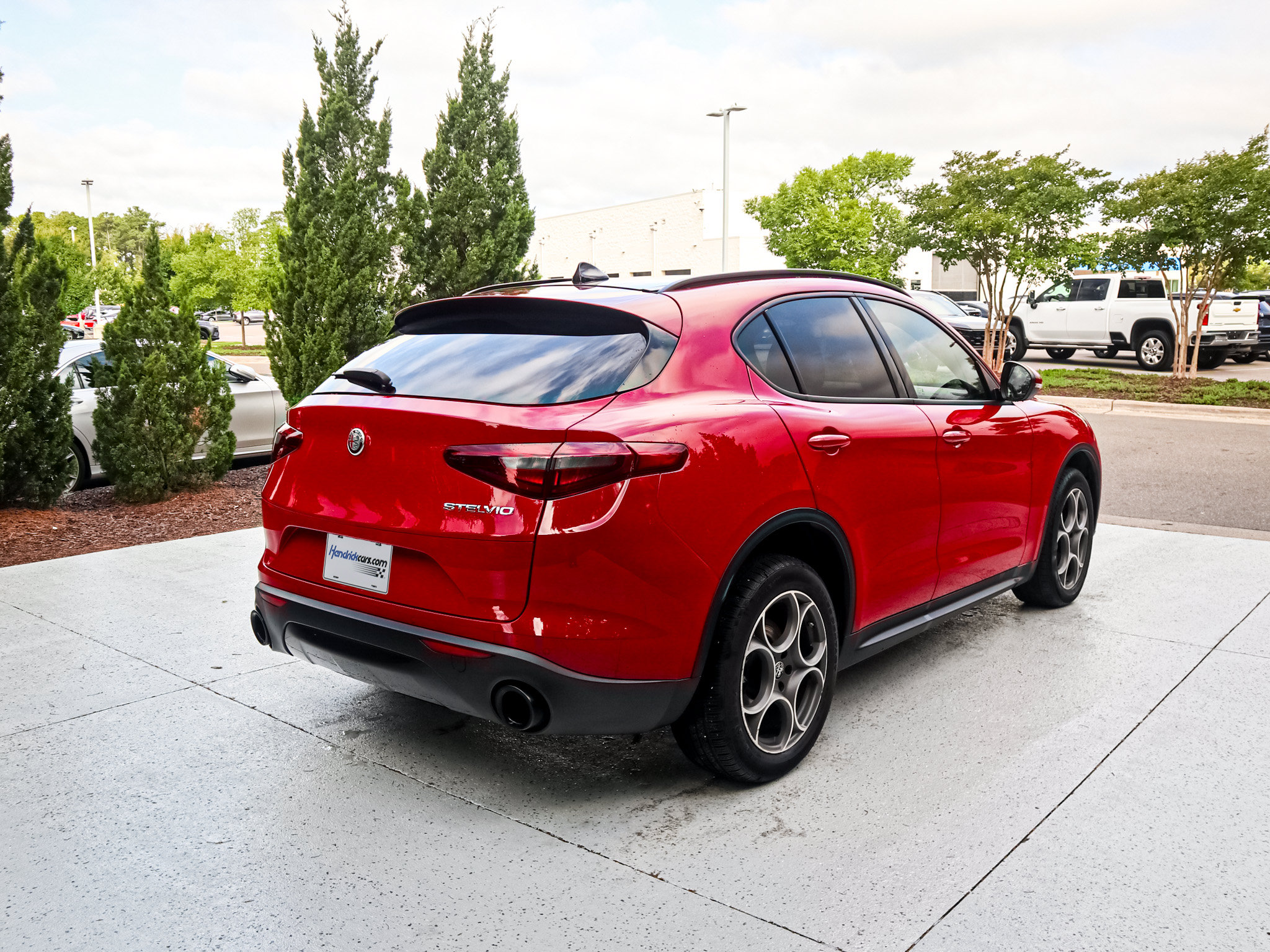 Used 2023 Alfa Romeo Stelvio Sprint RWD image 10