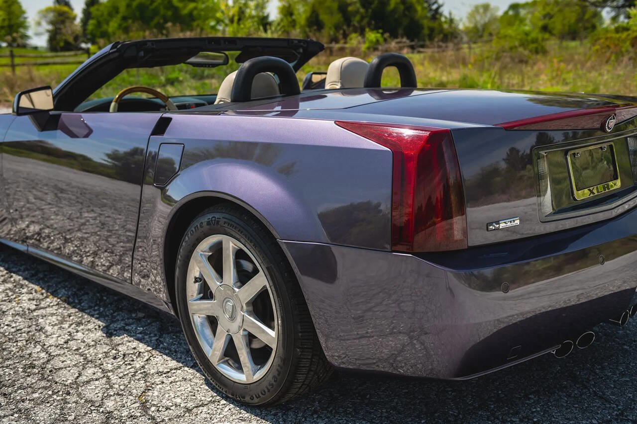 Used 2004 Cadillac XLR image 50