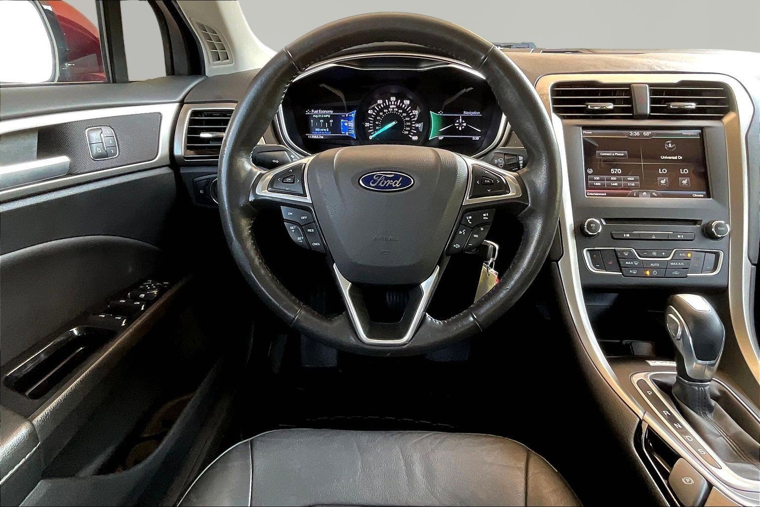 Used 2016 Ford Fusion SE w/ Equipment Group 202A FWD image 8