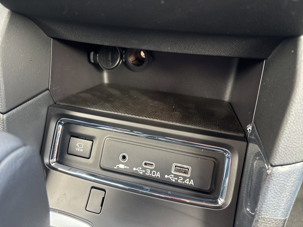 New 2026 Subaru Ascent Limited image 24