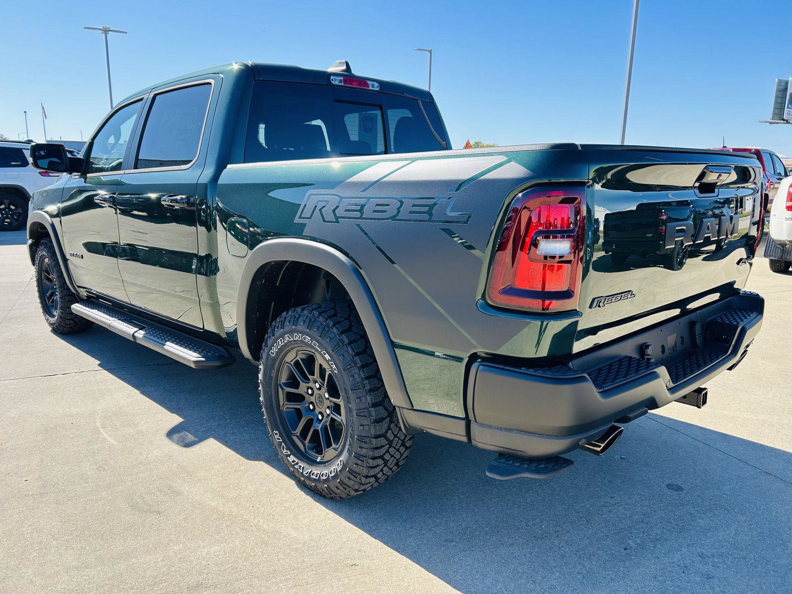 New 2027 RAM 1500 Rebel AWD/4WD image 41
