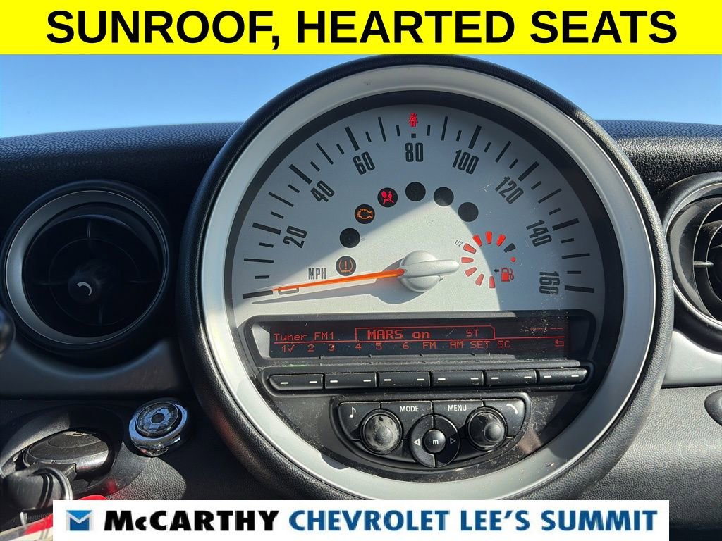 Used 2011 MINI Cooper Hardtop image 7