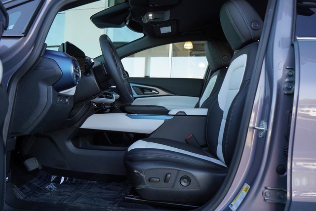 New 2025 Chevrolet Equinox EV LT image 20