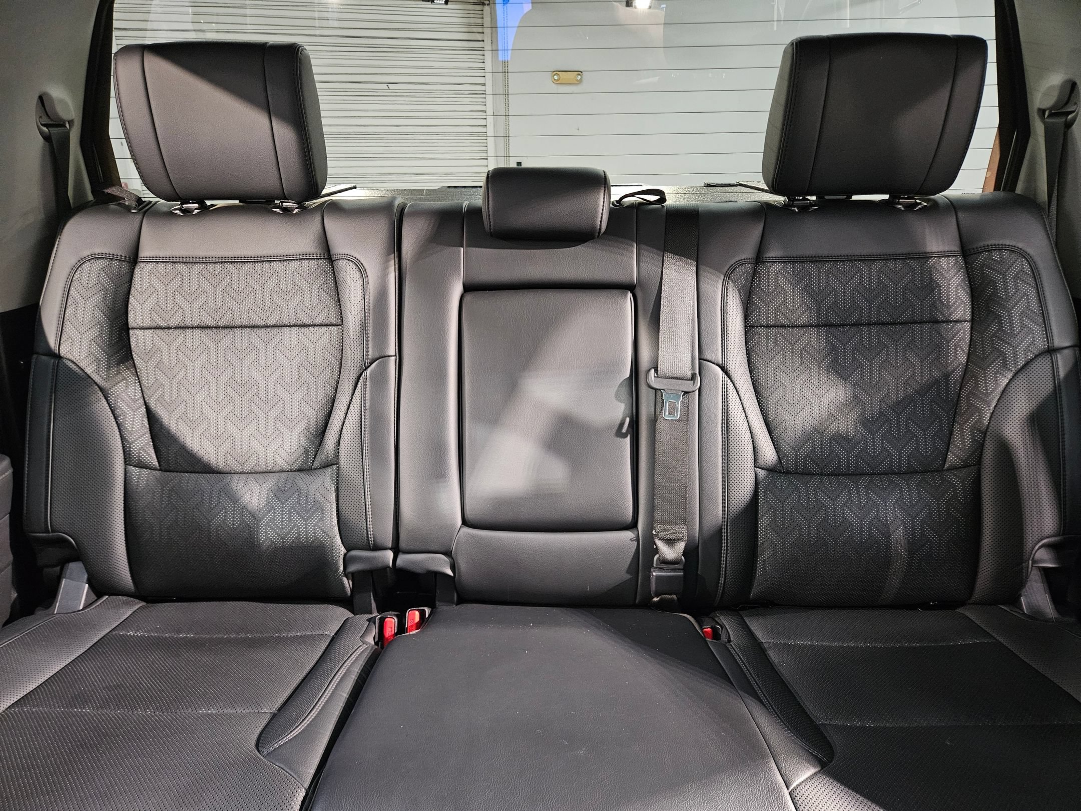 Used 2024 Toyota Tundra Limited AWD/4WD image 13