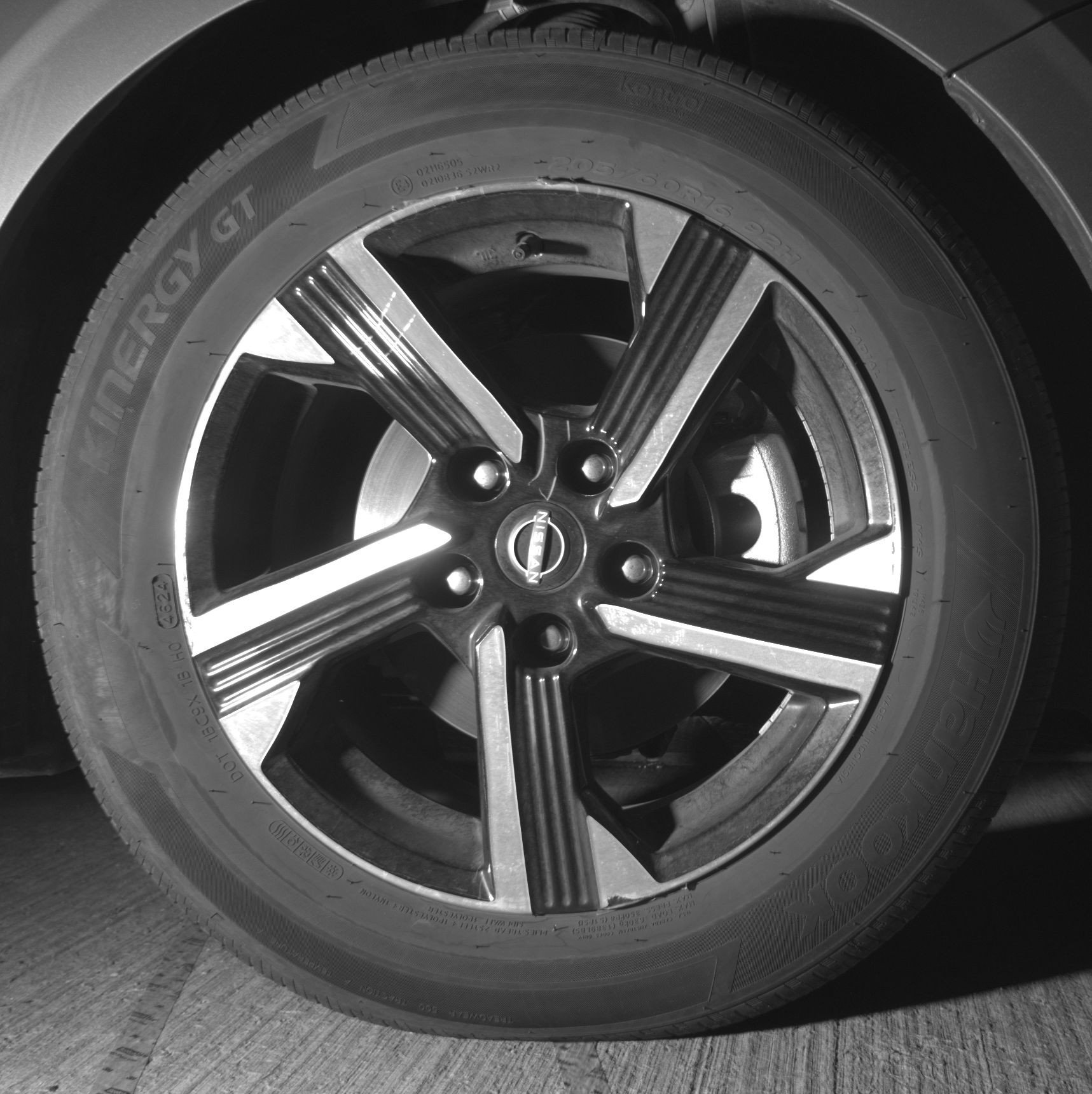 Used 2025 Nissan Sentra SV image 13