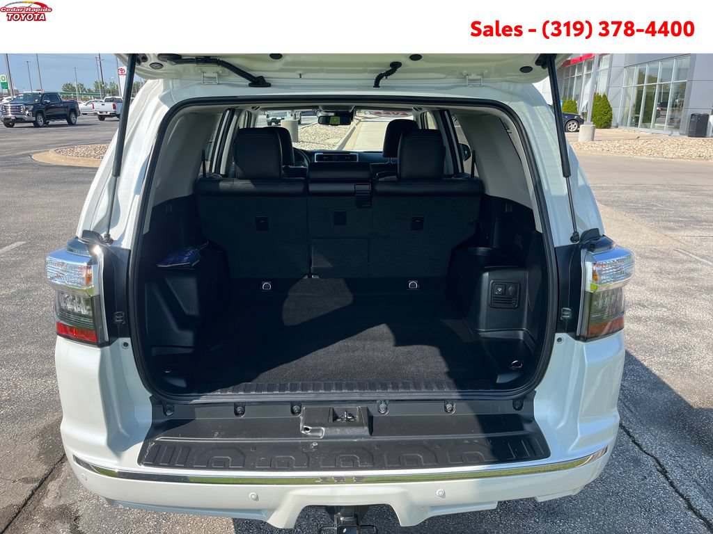 Certified 2022 Toyota 4Runner Limited AWD/4WD image 6