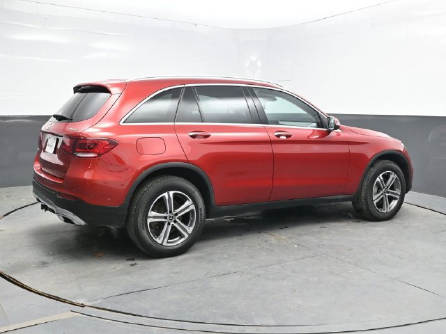 Used 2022 Mercedes-Benz GLC 300 4MATIC image 8