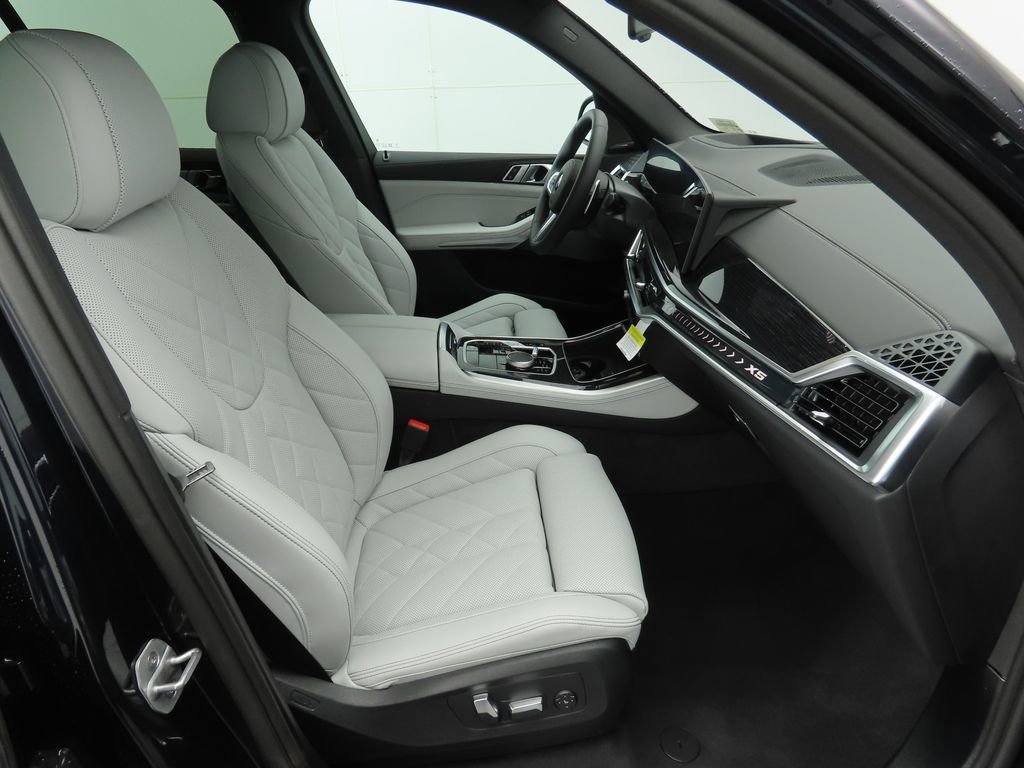 New 2026 BMW X5 sDrive40i w/ M Sport Package image 20