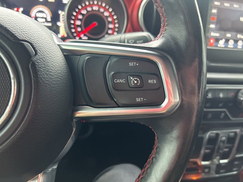 Used 2018 Jeep Wrangler Unlimited Rubicon w/ Safety Group image 16