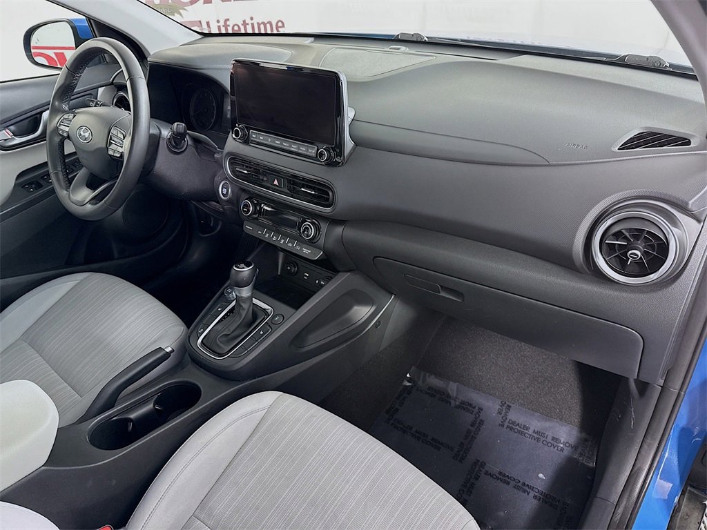 Certified 2023 Hyundai Kona SEL w/ Convenience Package image 32