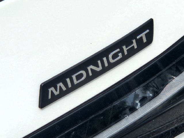 New 2027 Nissan Sentra SR w/ SR Premium Package FWD image 11