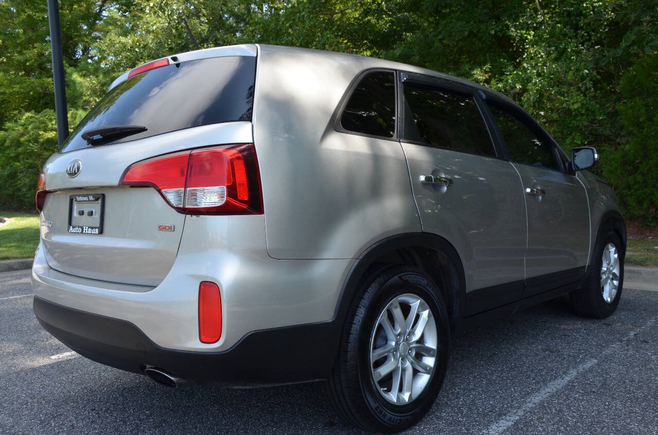 Used 2014 Kia Sorento LX FWD image 5