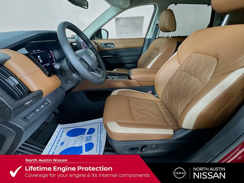 New 2026 Nissan Pathfinder Platinum w/ Cargo Package FWD image 25