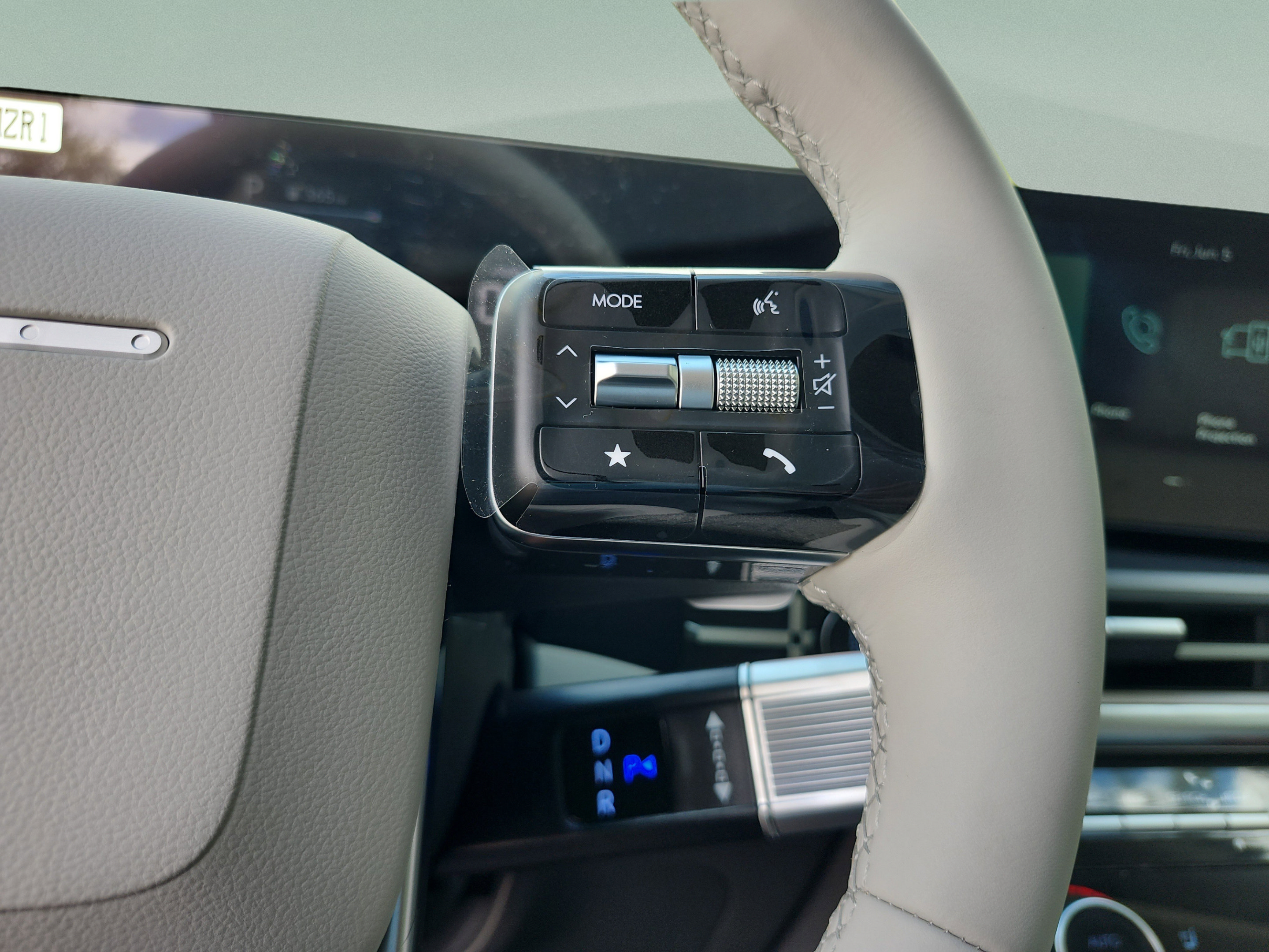 New 2026 Hyundai Santa Fe SEL FWD image 27