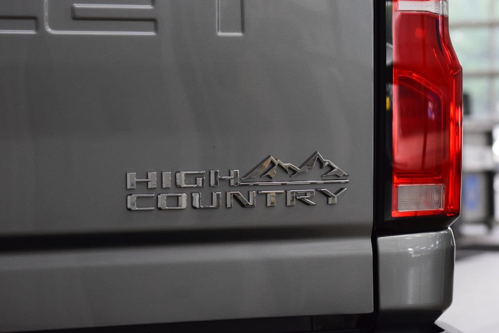 Used 2025 Chevrolet Silverado 2500 High Country w/ Z71 Off-Road Package AWD/4WD image 26