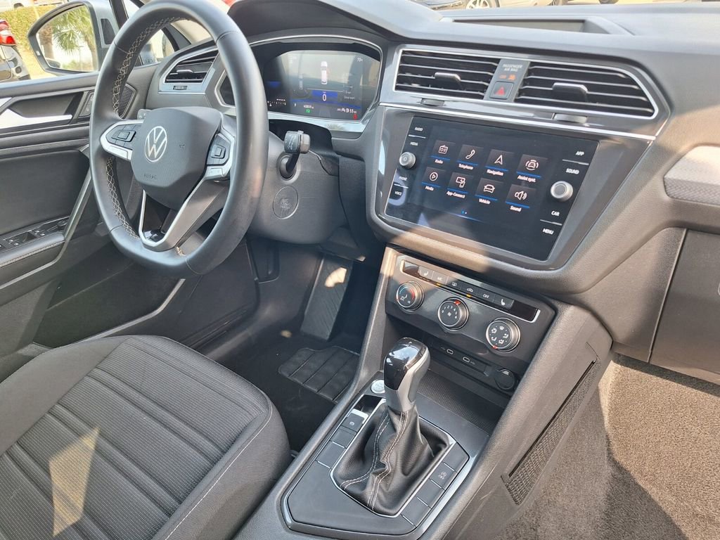 Used 2024 Volkswagen Tiguan S FWD image 25