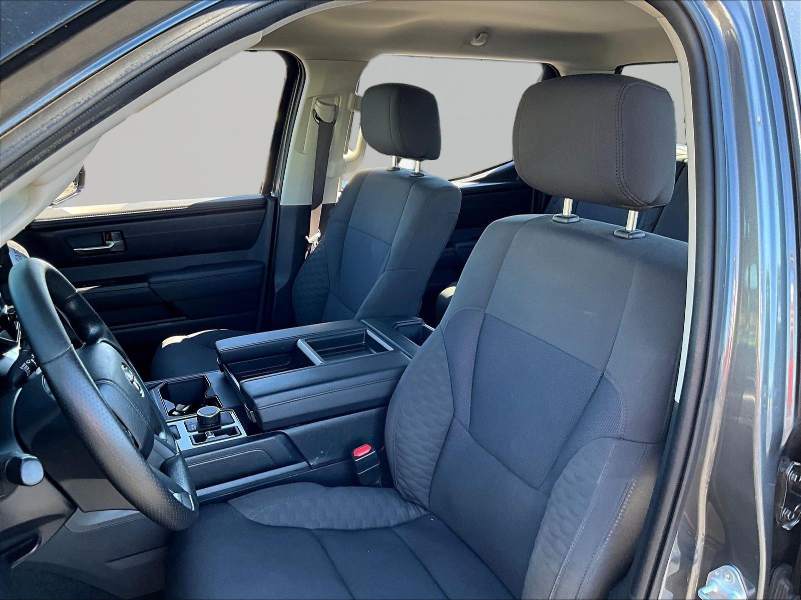 Used 2023 Toyota Tundra SR5 w/ SR5 Convenience Package AWD/4WD image 22