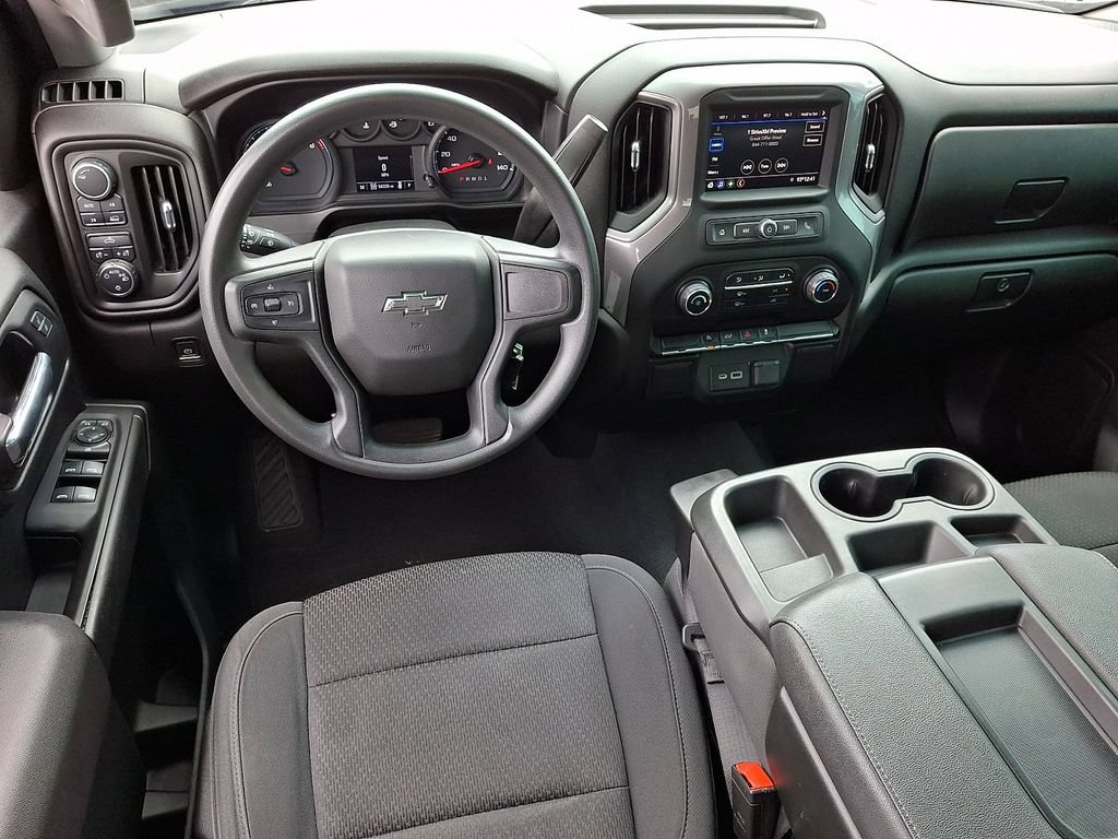 Used 2022 Chevrolet Silverado 1500 Custom w/ Rally Edition AWD/4WD image 2
