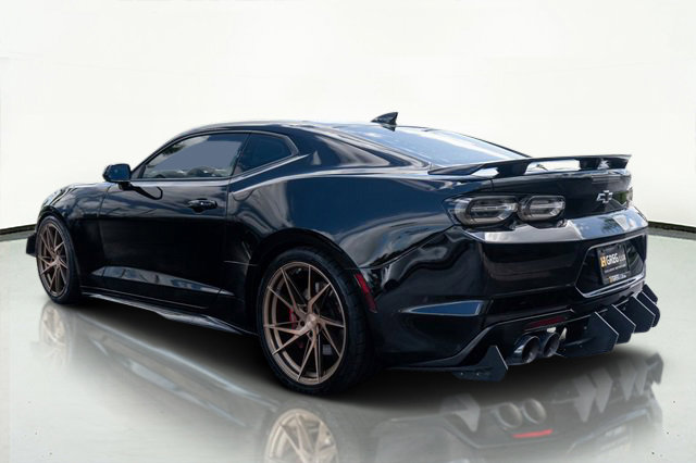 Used 2019 Chevrolet Camaro SS image 6