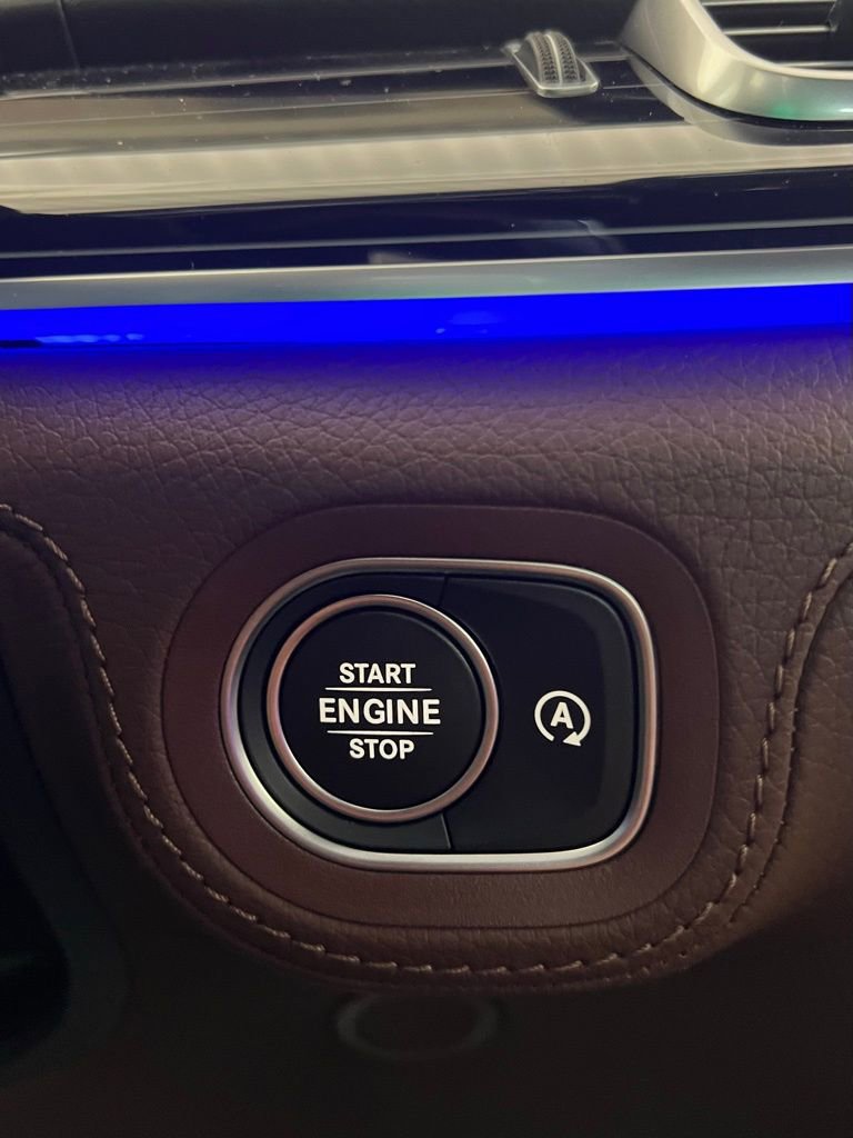 New 2026 Mercedes-Benz GLS 580 4MATIC image 12