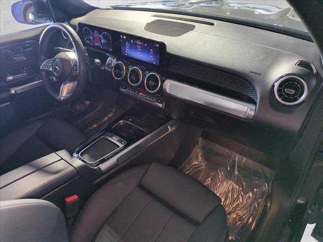 Used 2026 Mercedes-Benz GLB 250 image 21