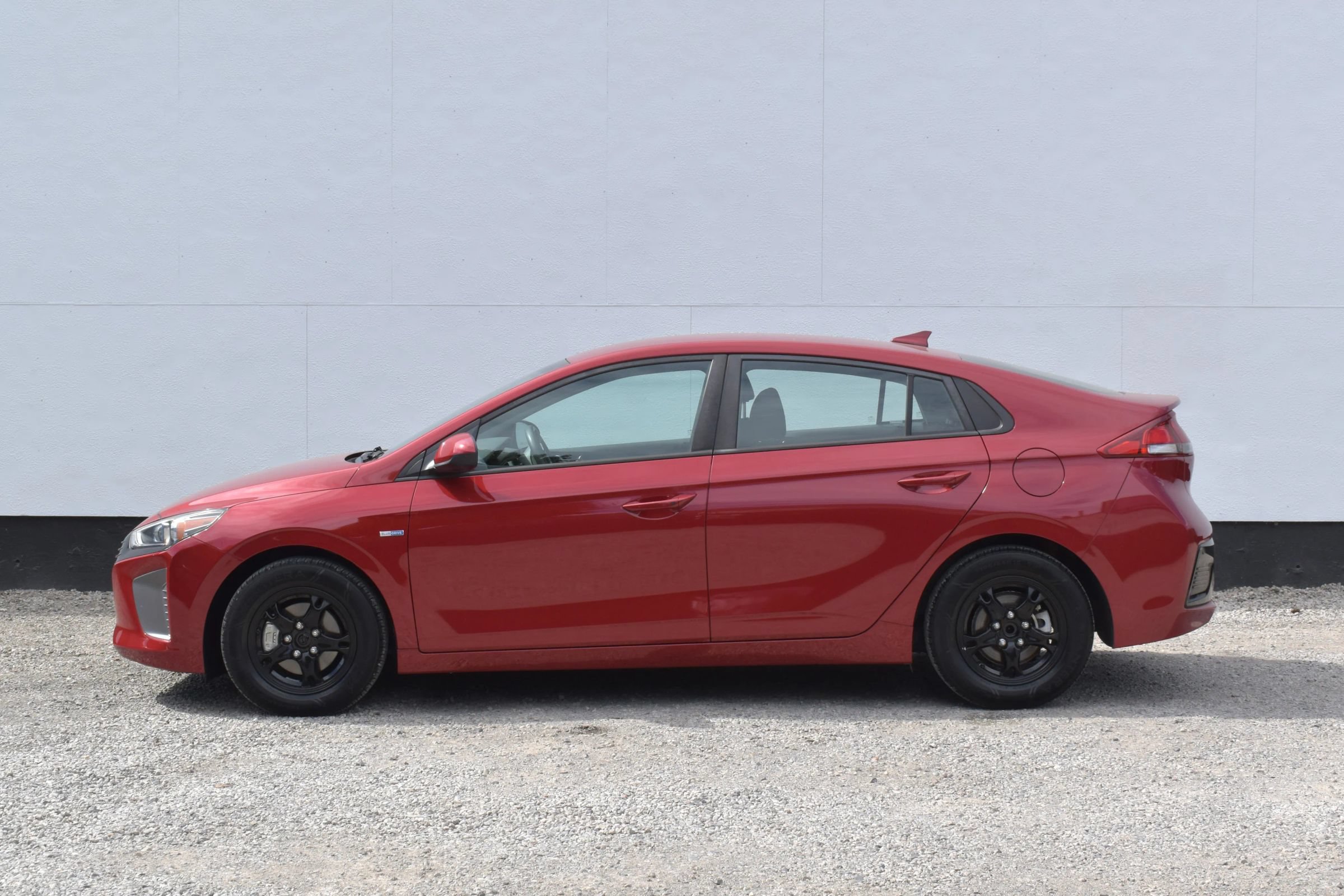 Used 2019 Hyundai Ioniq Blue FWD image 9