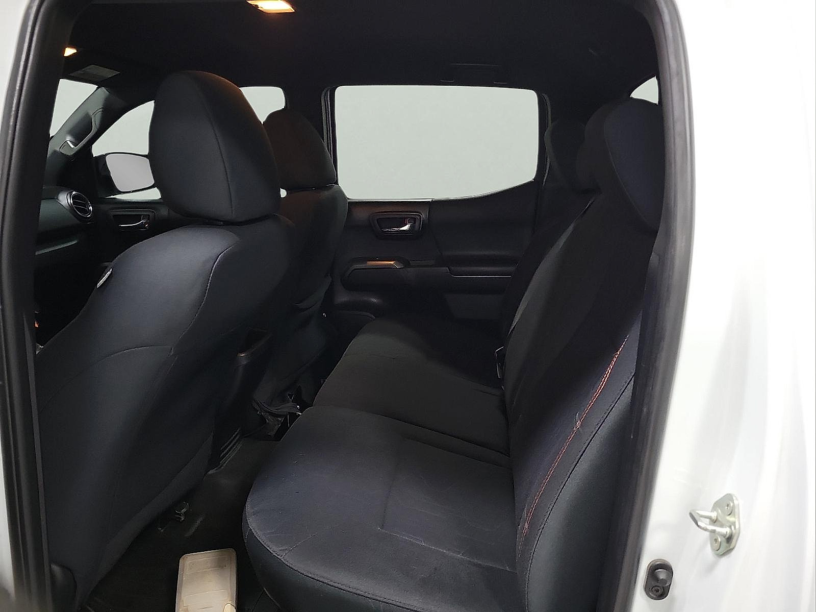 Certified 2020 Toyota Tacoma TRD Sport AWD/4WD image 10