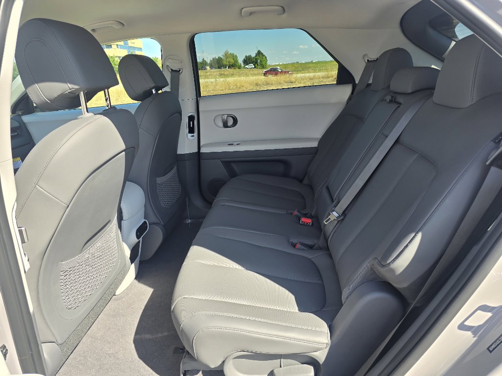 New 2025 Hyundai Ioniq 5 SEL image 14