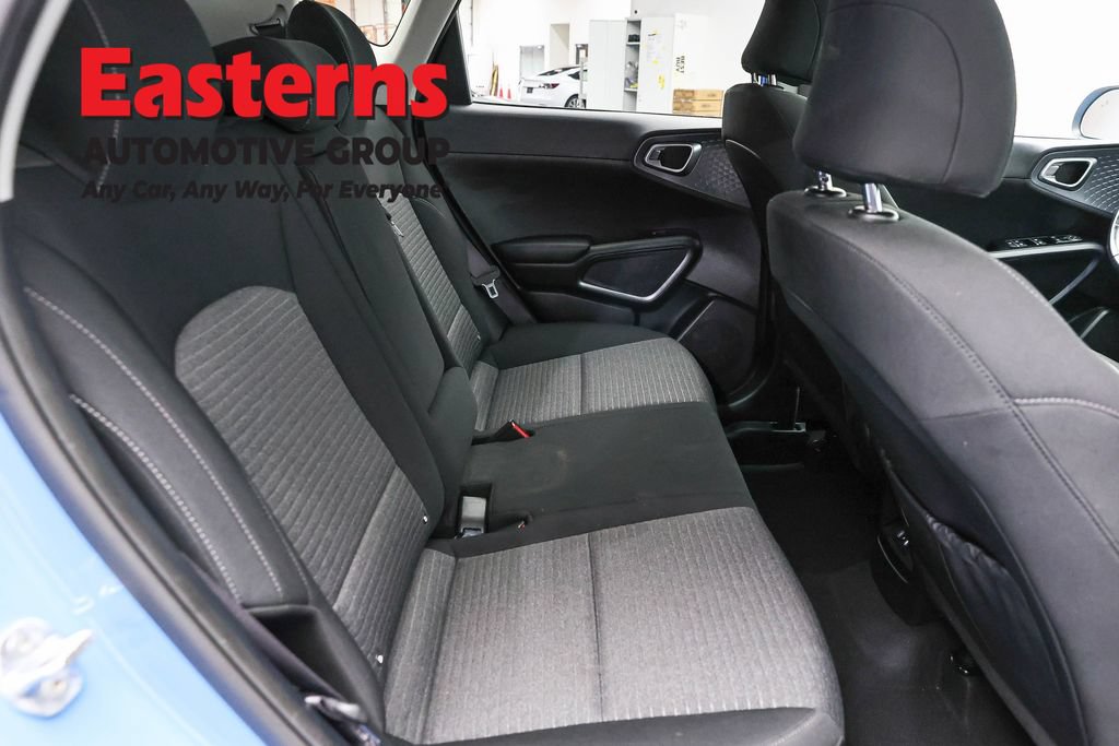 Used 2023 Kia Soul EX FWD image 24