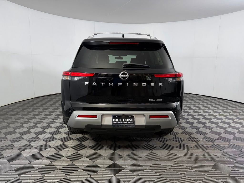 Used 2025 Nissan Pathfinder SL image 7