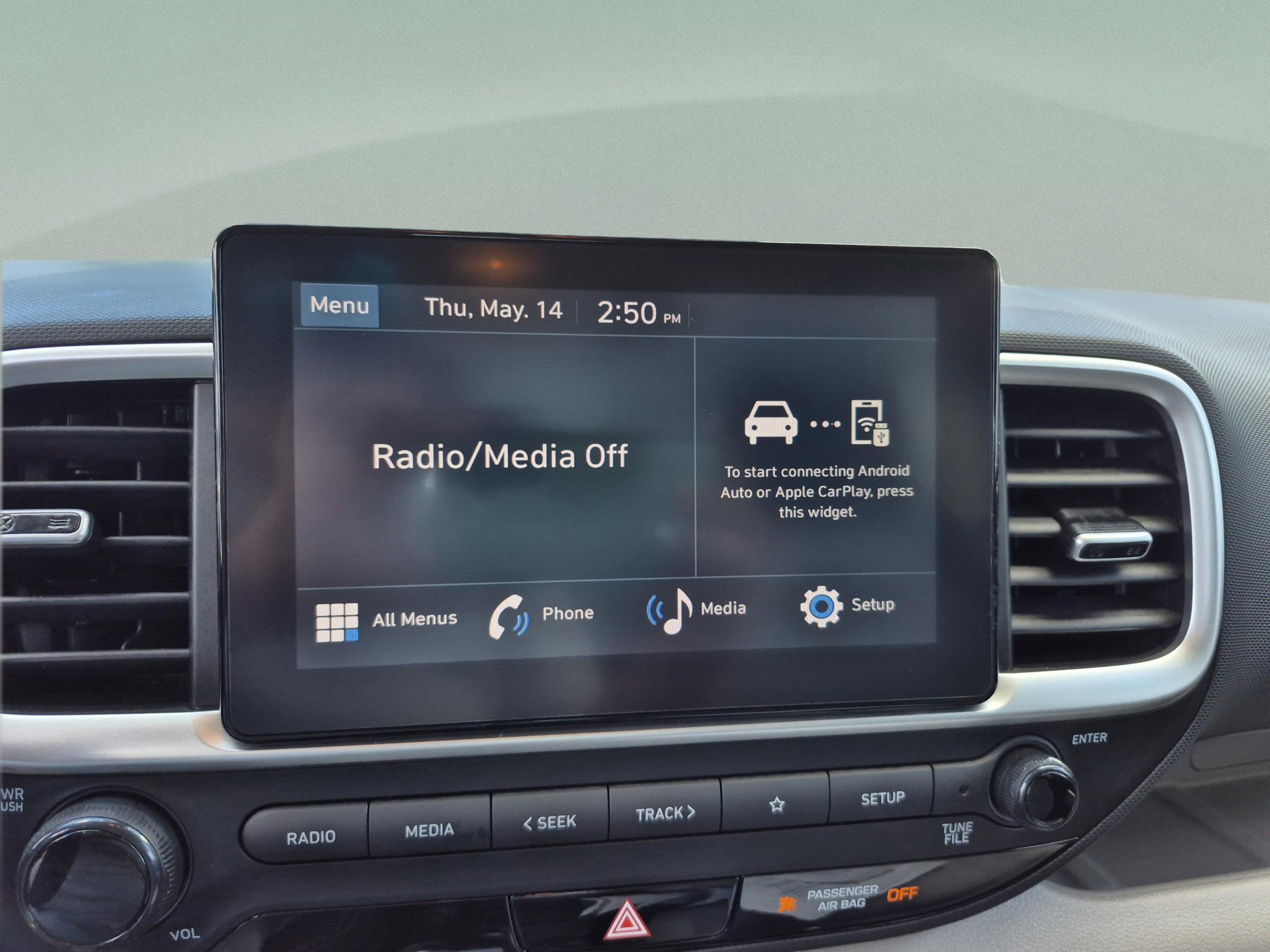 Used 2023 Hyundai Venue SEL FWD image 23