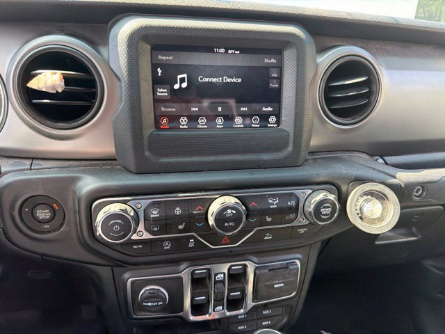 Used 2020 Jeep Gladiator Sport w/ Quick Order Package 24S AWD/4WD image 13